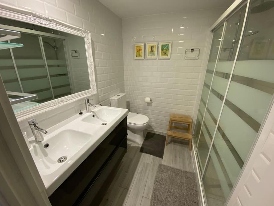 Duplex Acogedor Y Comodo サン・セバスティアン・デ・ロス・レイエス エクステリア 写真